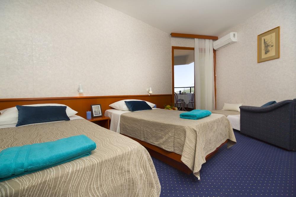 Hotel Laguna Градац Екстер'єр фото
